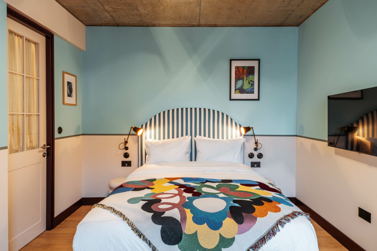 room2