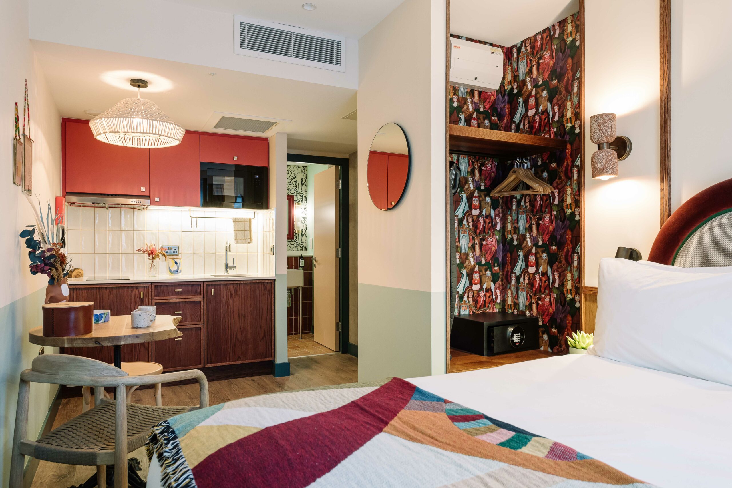 room2