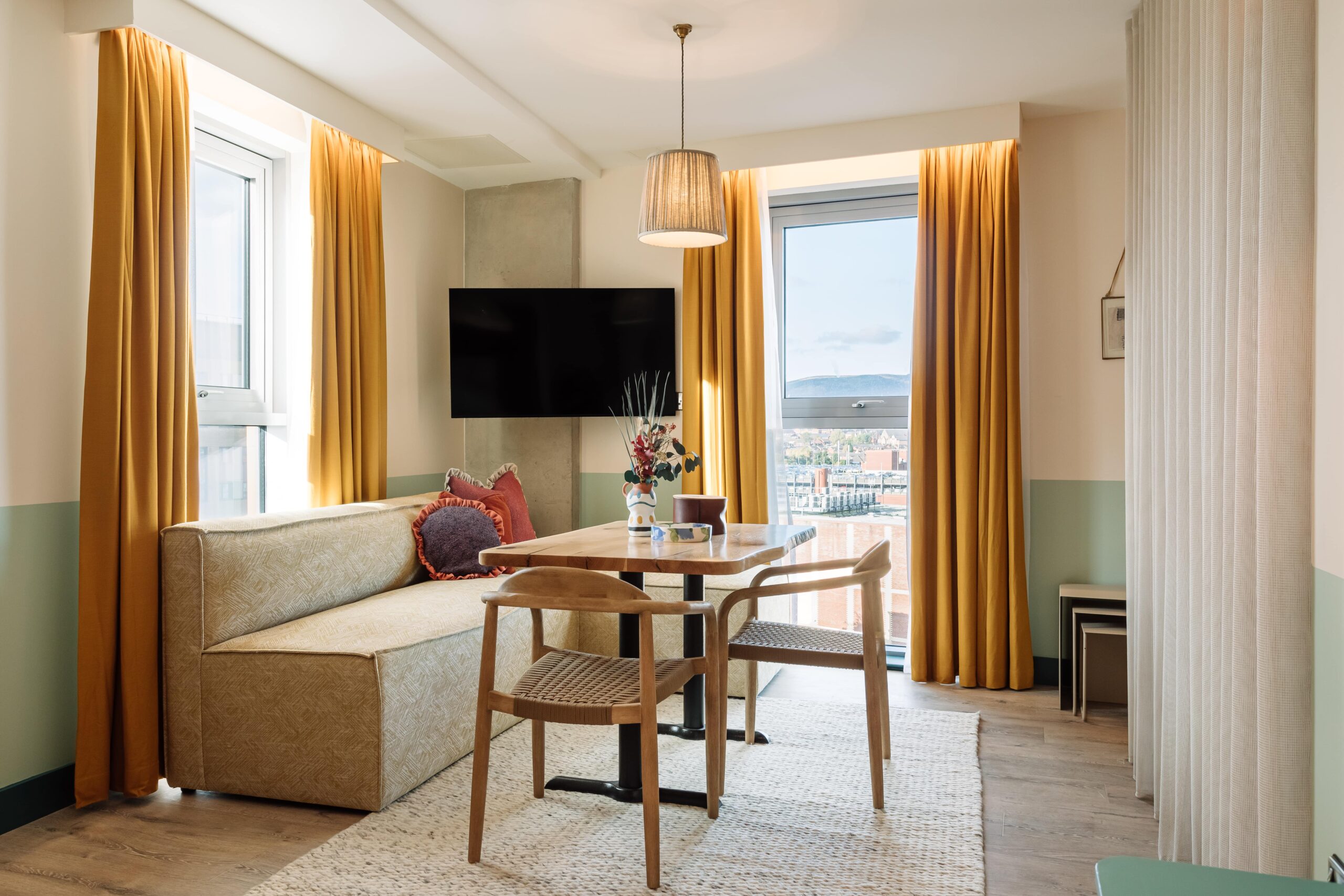 room2